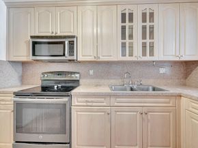 15018 SW 80th Ter 907, Miami FL 33193