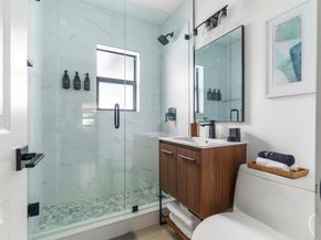 217 NE 11th St, Delray Beach FL 33444