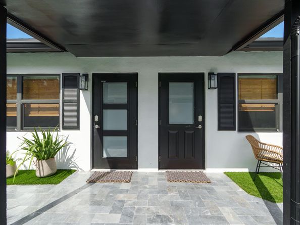 217 NE 11th St, Delray Beach FL 33444