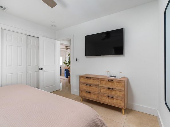 217 NE 11th St, Delray Beach FL 33444