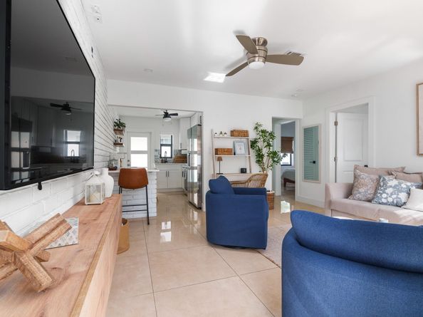 217 NE 11th St, Delray Beach FL 33444