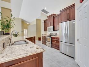 6019 Wedgewood Village Circle, Lake Worth FL 33463