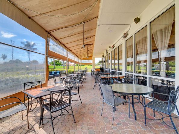6019 Wedgewood Village Circle, Lake Worth FL 33463