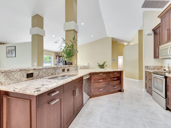 6019 Wedgewood Village Circle, Lake Worth FL 33463