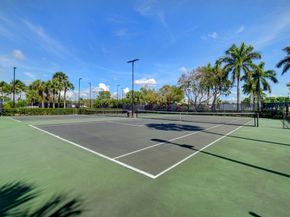 6019 Wedgewood Village Circle, Lake Worth FL 33463