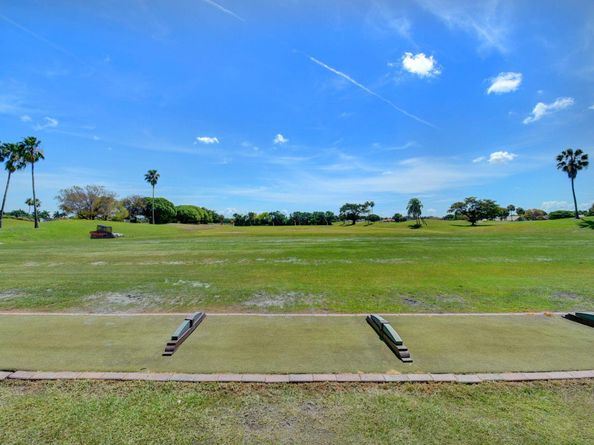 6019 Wedgewood Village Circle, Lake Worth FL 33463