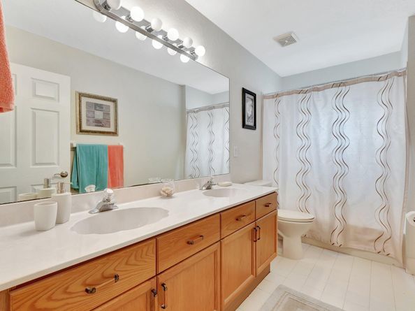6019 Wedgewood Village Circle, Lake Worth FL 33463