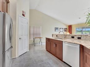 6019 Wedgewood Village Circle, Lake Worth FL 33463