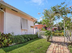 607 NE 17th Ave, Fort Lauderdale FL 33304