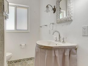 607 NE 17th Ave, Fort Lauderdale FL 33304