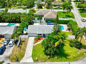 654 Bunting Drive, Delray Beach FL 33444