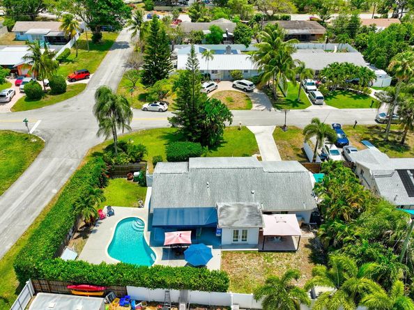 654 Bunting Drive, Delray Beach FL 33444