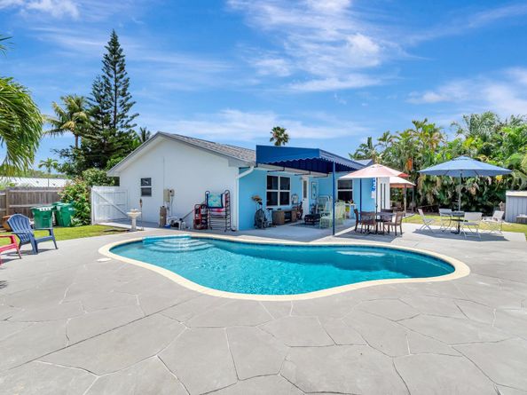 654 Bunting Drive, Delray Beach FL 33444