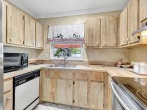 654 Bunting Drive, Delray Beach FL 33444