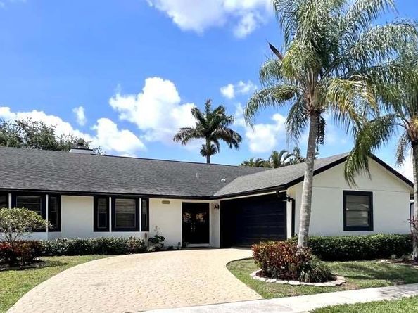 1855 Primrose Lane, Wellington FL 33414