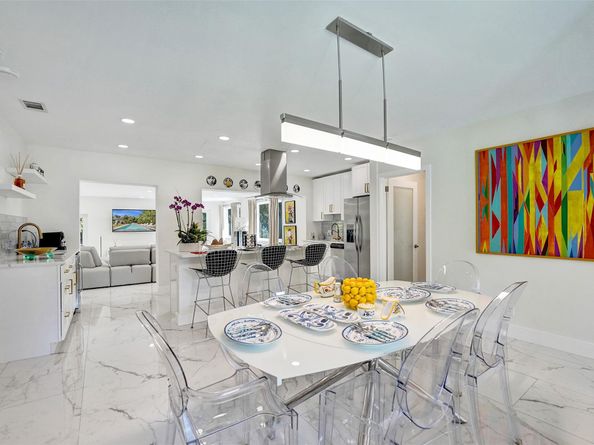 539 NE 25th St, Wilton Manors FL 33305