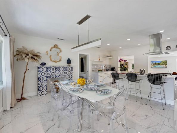 539 NE 25th St, Wilton Manors FL 33305