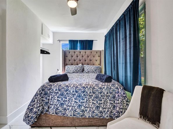 539 NE 25th St, Wilton Manors FL 33305