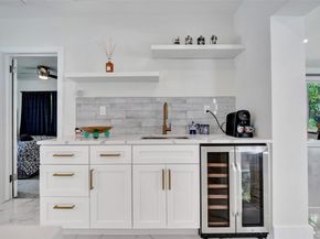 539 NE 25th St, Wilton Manors FL 33305