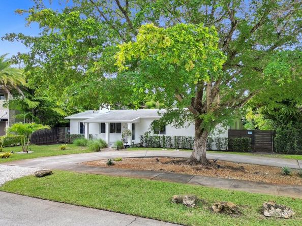539 NE 25th St, Wilton Manors FL 33305