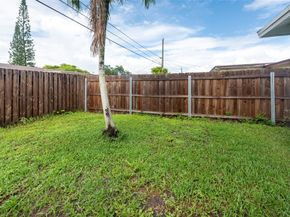 9081 NW 21st Mnr, Sunrise FL 33322