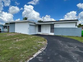 9081 NW 21st Mnr, Sunrise FL 33322