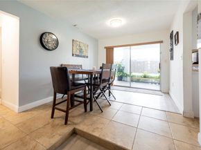 9081 NW 21st Mnr, Sunrise FL 33322