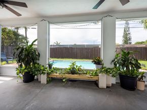 9081 NW 21st Mnr, Sunrise FL 33322