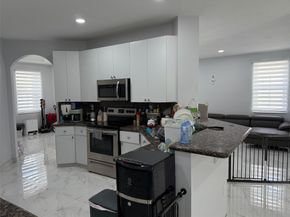 12611 SW 28th St, Miramar FL 33027
