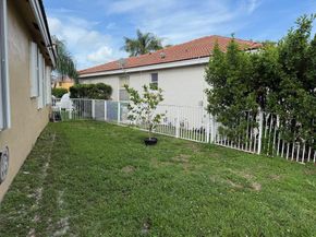 12611 SW 28th St, Miramar FL 33027