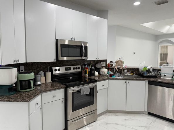 12611 SW 28th St, Miramar FL 33027