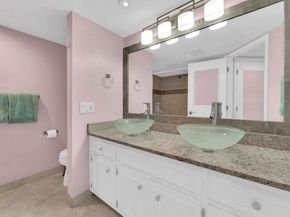 3050 NE 47th Ct 204, Fort Lauderdale FL 33308