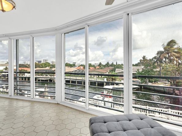 3050 NE 47th Ct 204, Fort Lauderdale FL 33308