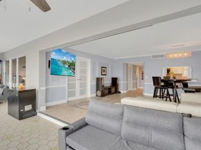 3050 NE 47th Ct 204, Fort Lauderdale FL 33308