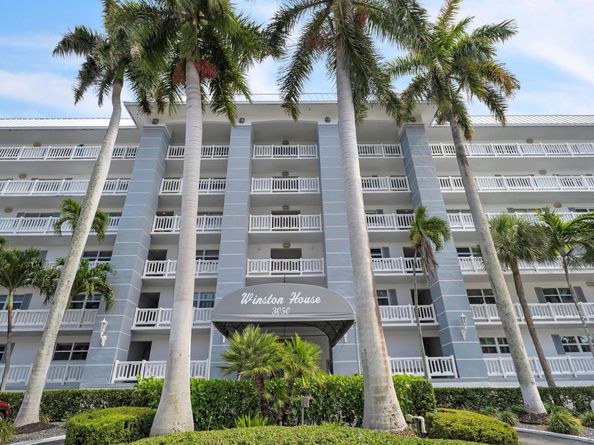 3050 NE 47th Ct 204, Fort Lauderdale FL 33308