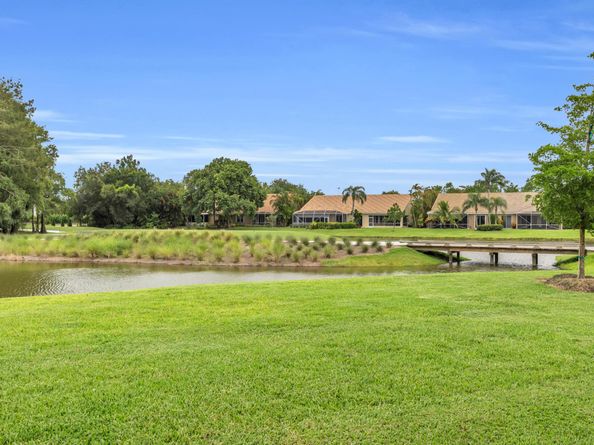 10172 Andover Coach Circle G2, Lake Worth FL 33449