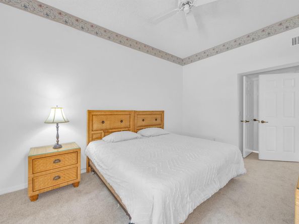 10172 Andover Coach Circle G2, Lake Worth FL 33449