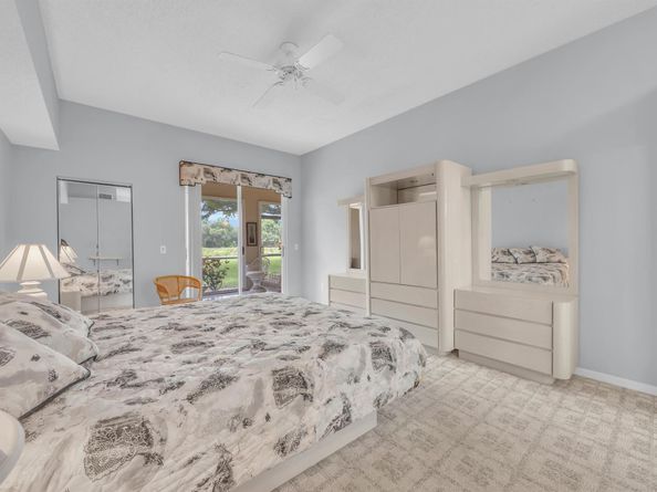 10172 Andover Coach Circle G2, Lake Worth FL 33449