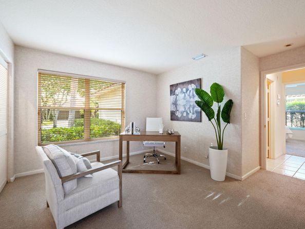 1110 Fairfax Ln, Weston FL 33326
