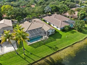 1110 Fairfax Ln, Weston FL 33326