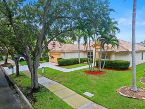 1110 Fairfax Ln, Weston FL 33326