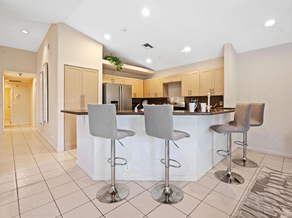 1110 Fairfax Ln, Weston FL 33326