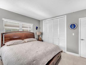 2131 NE 42nd Ct 104e, Lighthouse Point FL 33064