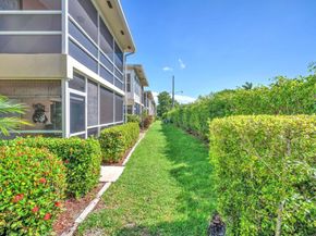 2131 NE 42nd Ct 104e, Lighthouse Point FL 33064