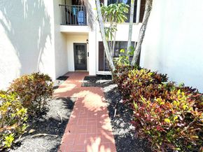 3089 Lucerne Park Drive Drive, Greenacres FL 33467