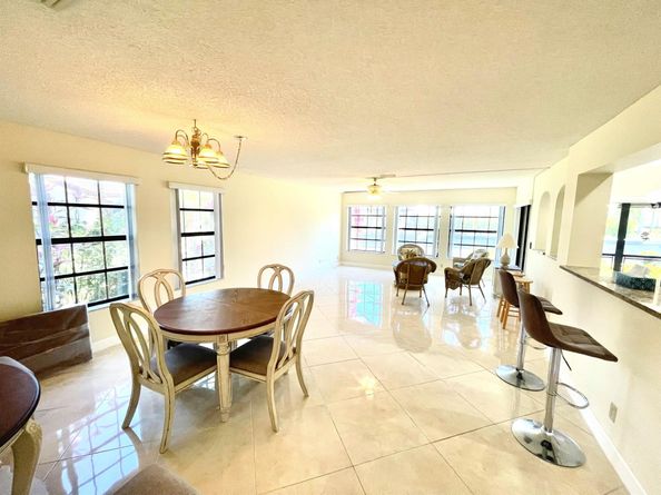3089 Lucerne Park Drive Drive, Greenacres FL 33467