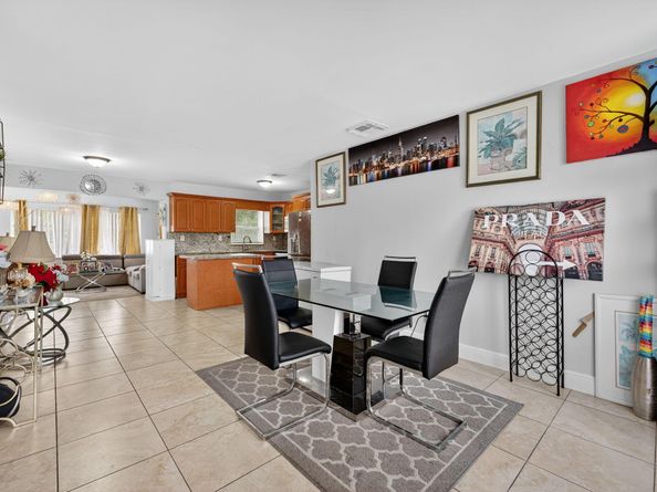 2341 NW 12th Court, Pompano Beach FL 33069