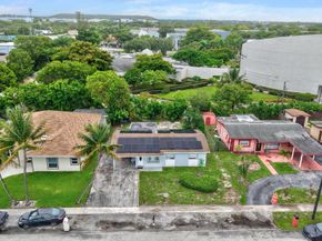 2341 NW 12th Court, Pompano Beach FL 33069