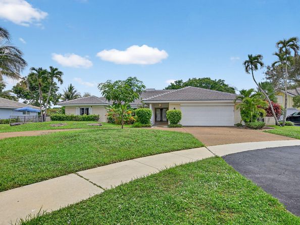 6938 S Grande Drive, Boca Raton FL 33433