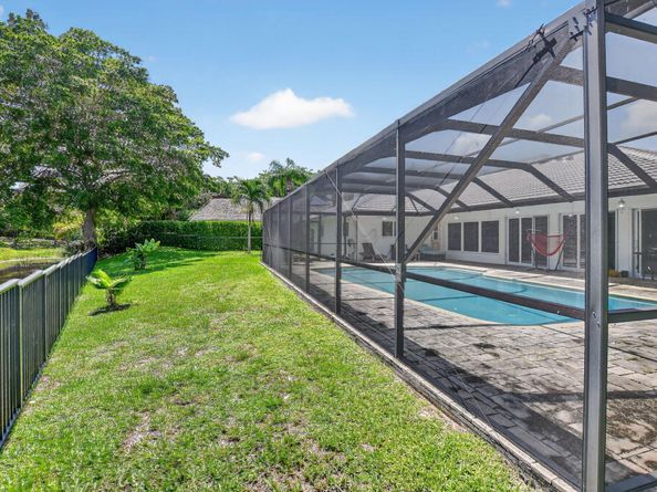 6938 S Grande Drive, Boca Raton FL 33433